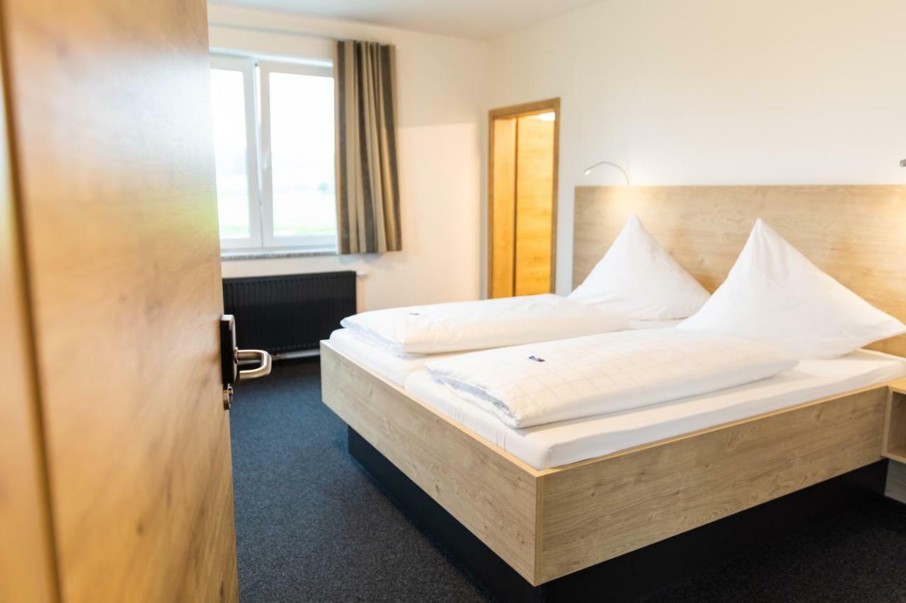 Gasthof Linde - Hotel Blum Unterroth Exteriér fotografie